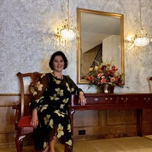 Meet your Posher, Saida